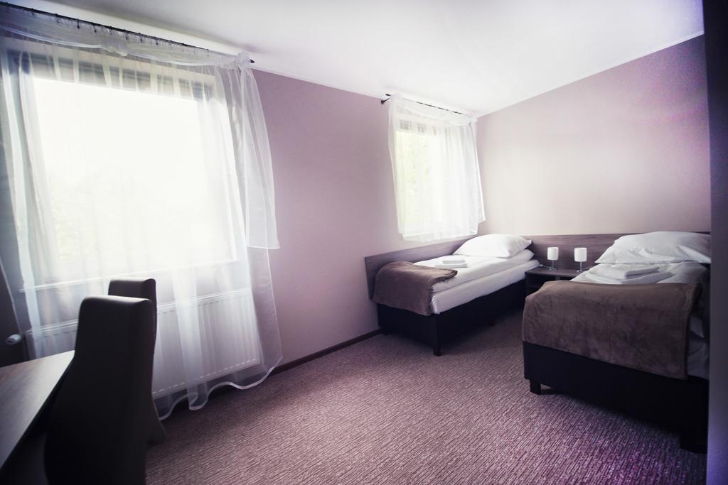 Makara Hotel Katowice Room photo