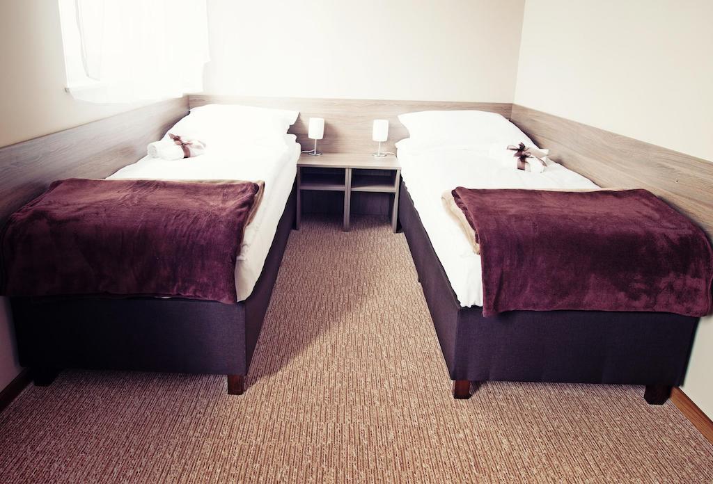 Makara Hotel Katowice Room photo